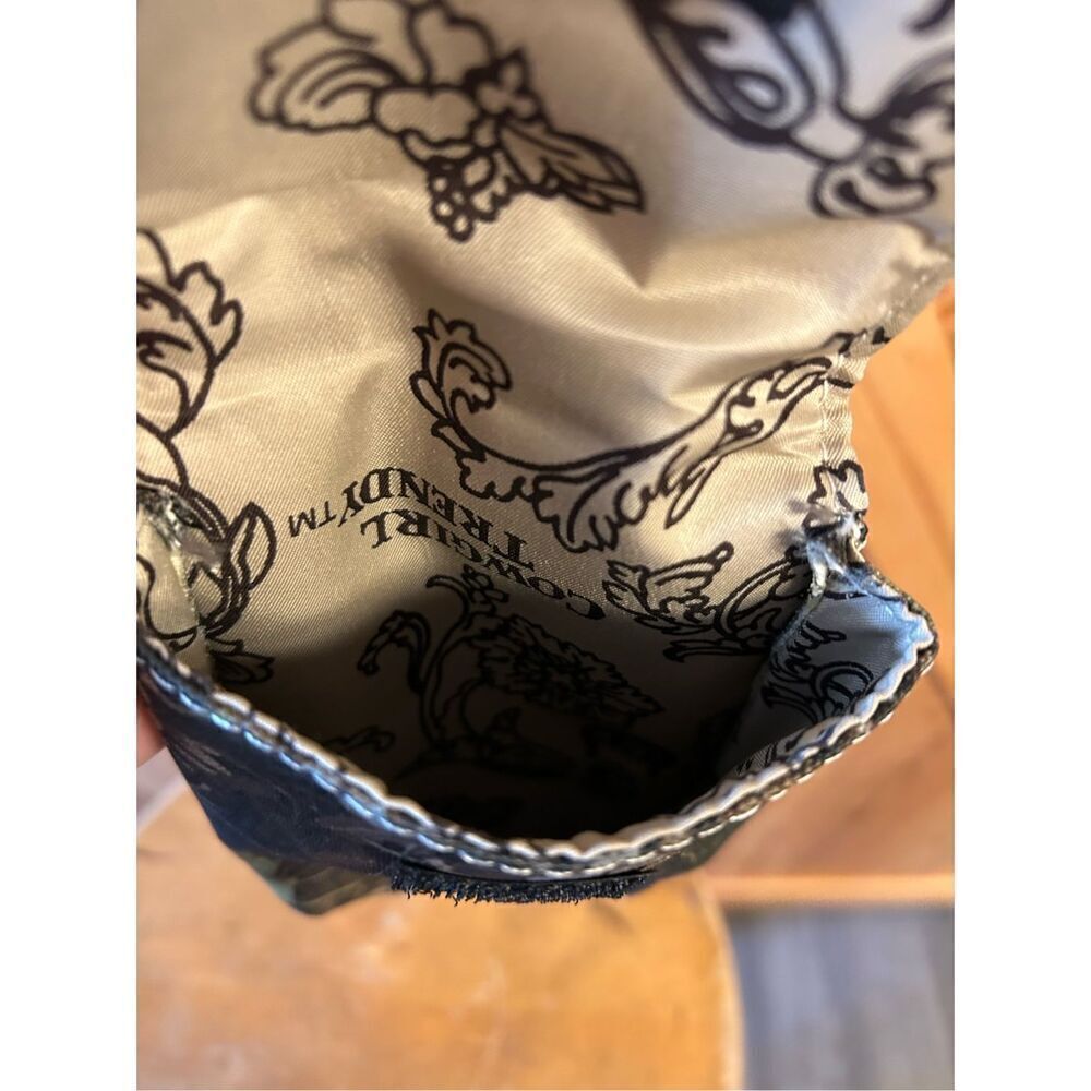 Cowgirl Trendy Western Camo Leaves Outdoor Hunting Cell Phone Purse Clasp Belt ( - Picture 4 of 5
